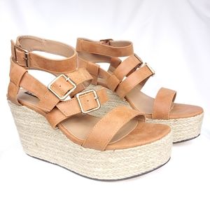 *FREE SHIPPING* MICHAEL ANTONIO PLATFORMS SANDALS